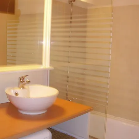 Studio Victoria Surf *